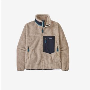 Never worn Patagonia Classic Retro-X Jacket